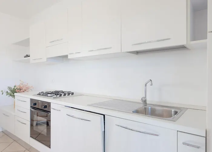 Appartement Ea Bianca 6 People With Sea View